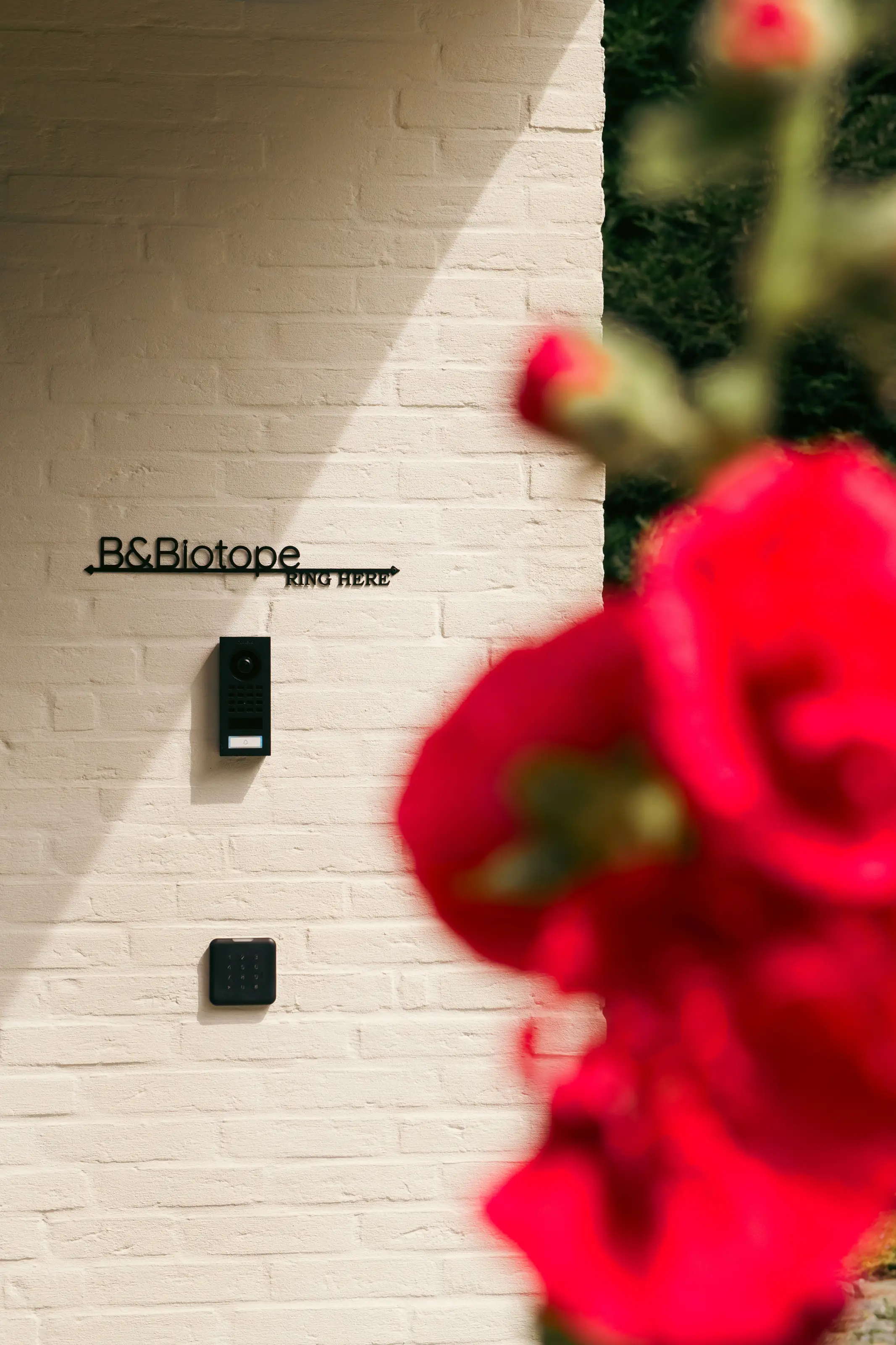 B&Biotope Entrance