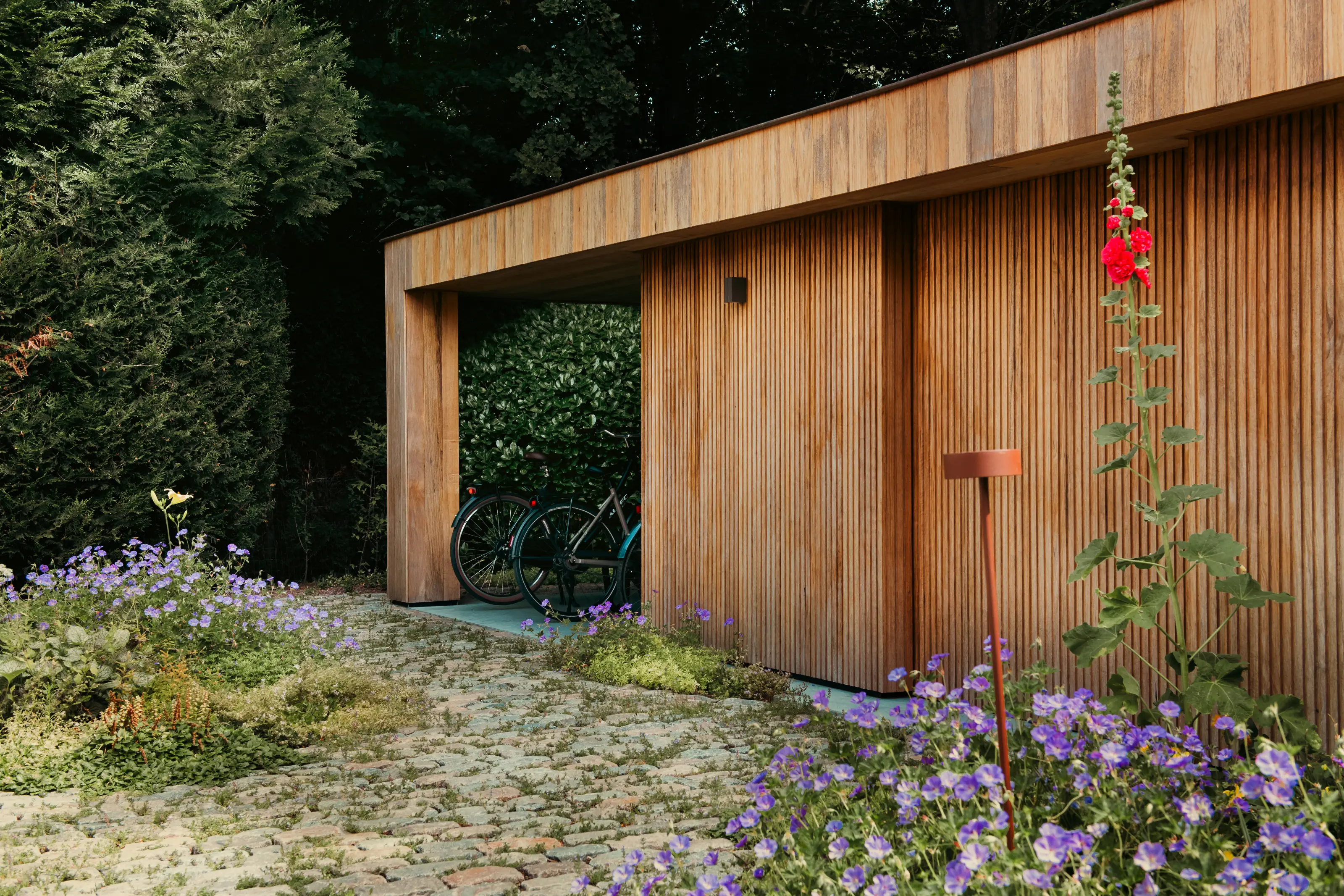 B&Biotope Bicycles